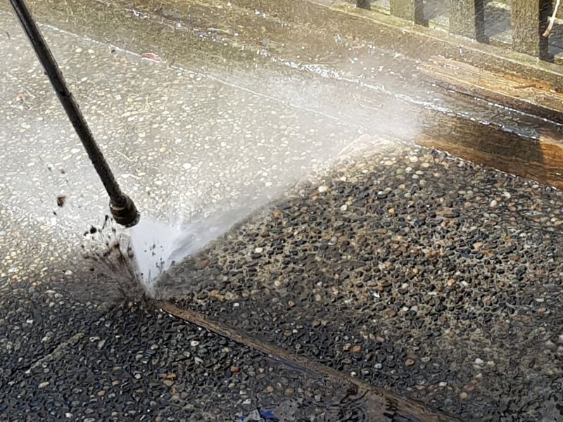Asphalt Cleaning Service